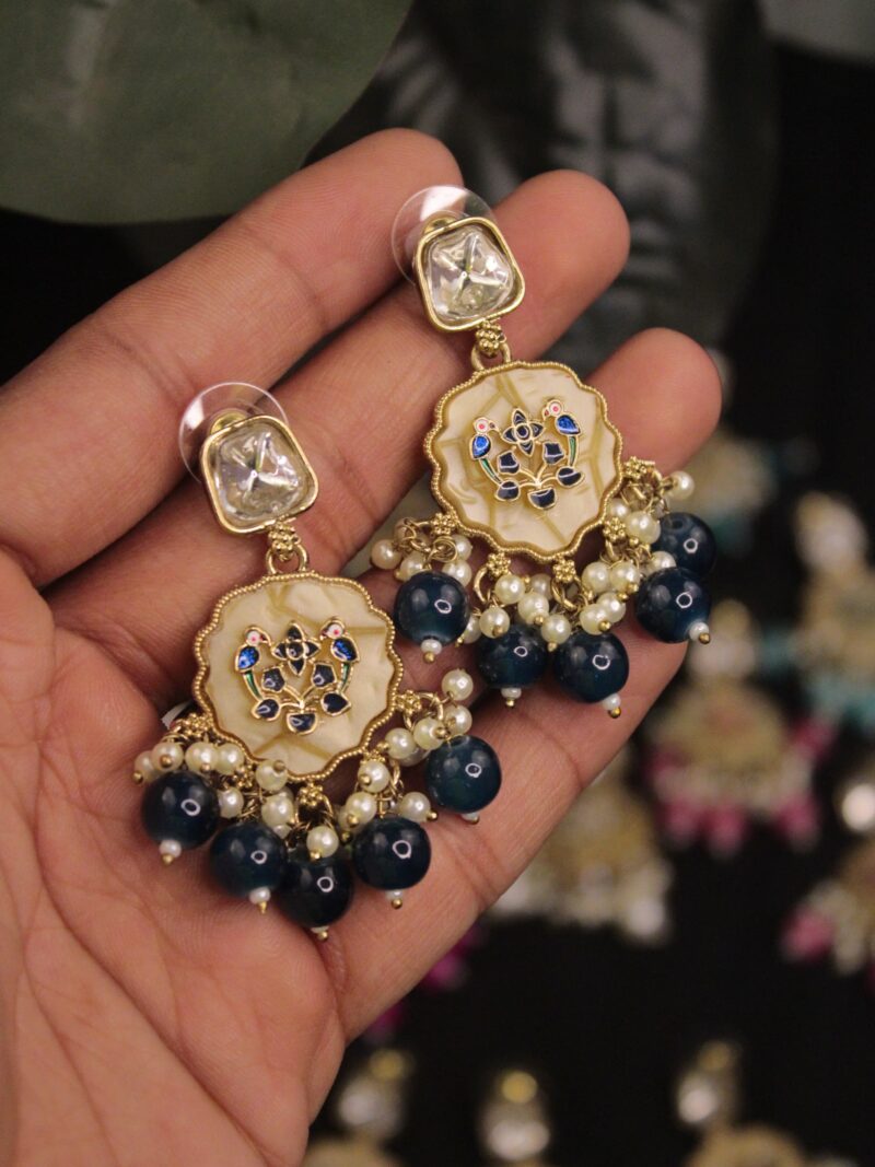 Earings