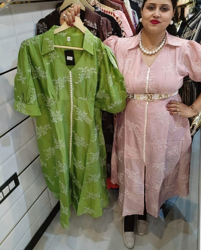 Western dress - Image 3