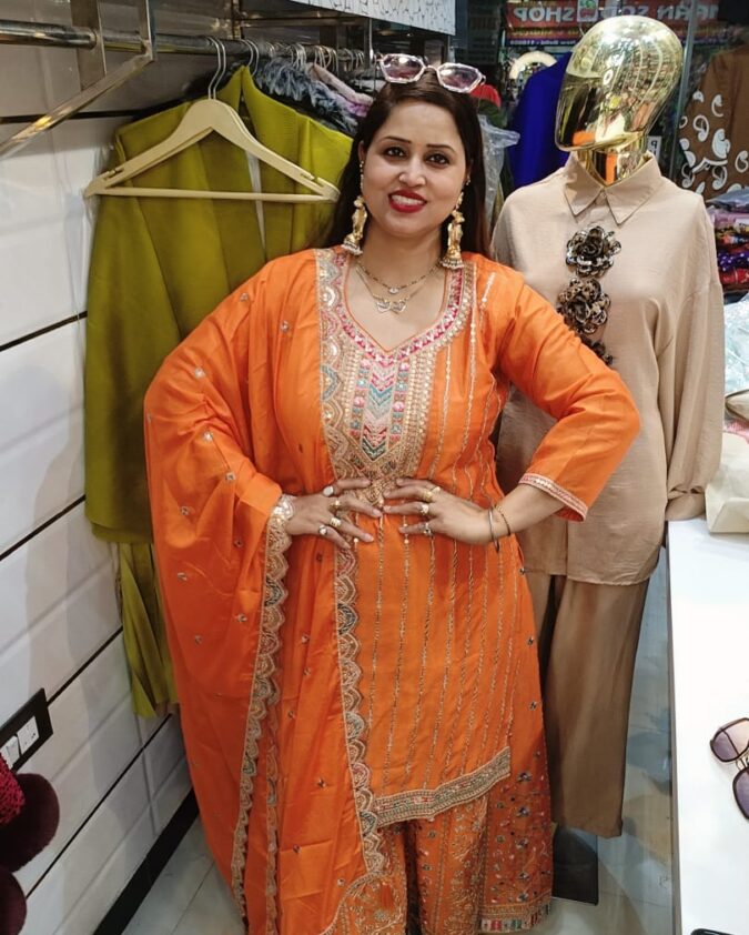 Three pec party wear suit Zari work