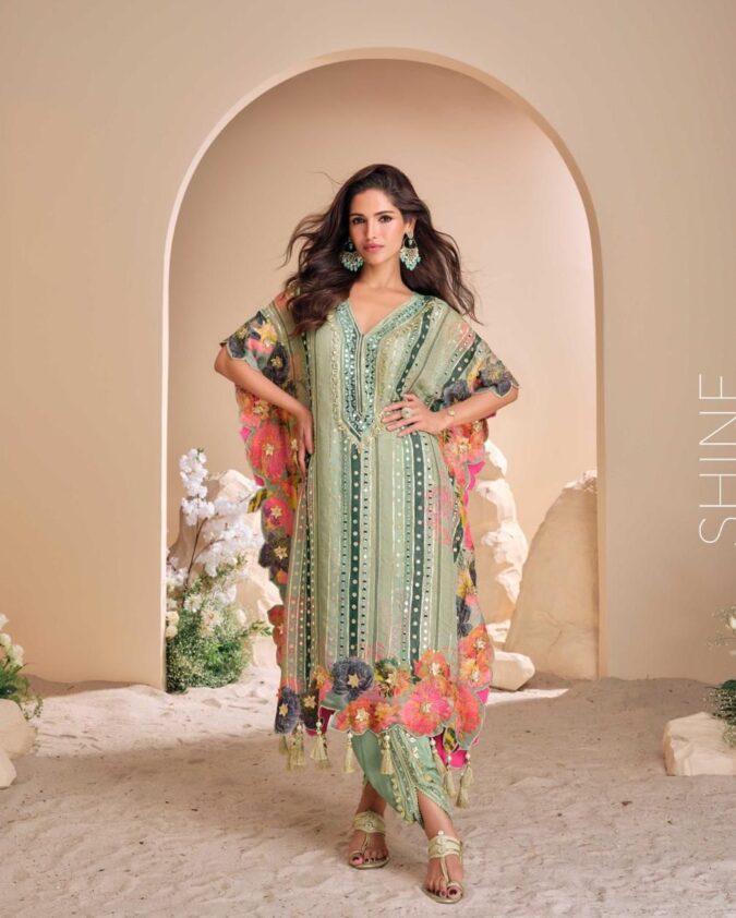 Natural crepe kaftan set Full gotta and mirror work - Image 2