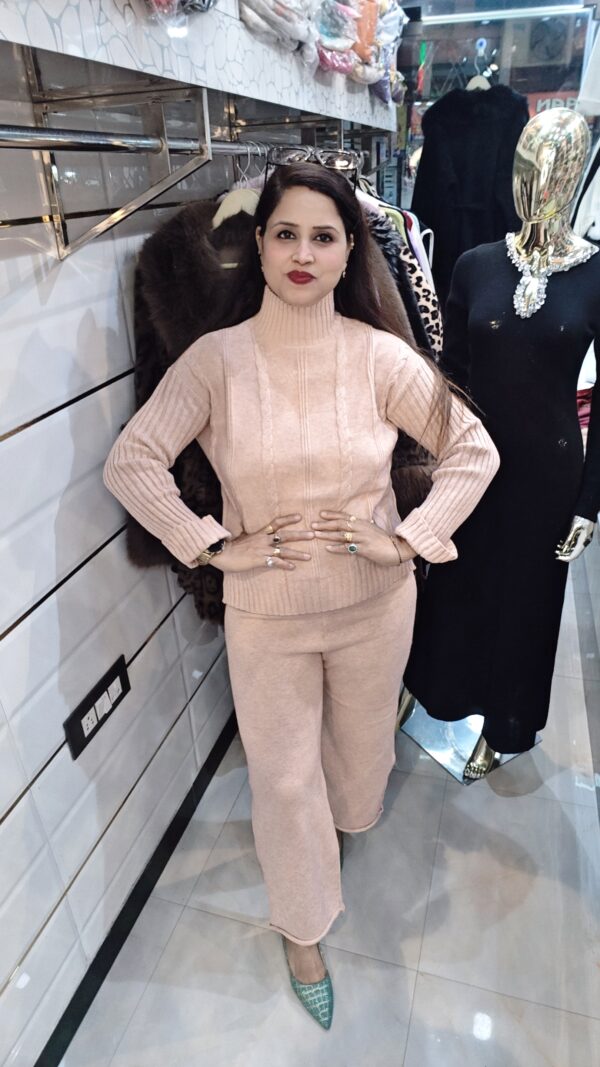 Winter woolen cordse